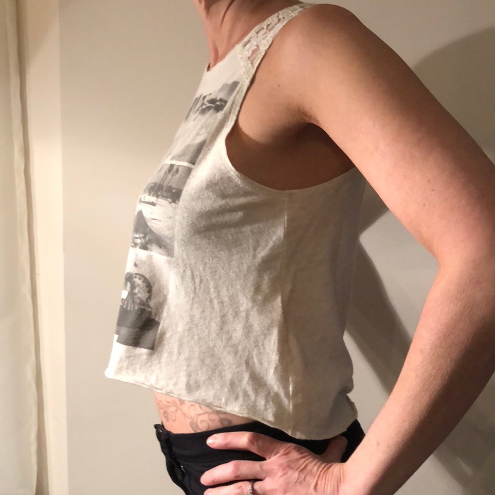Ladies cropped tank